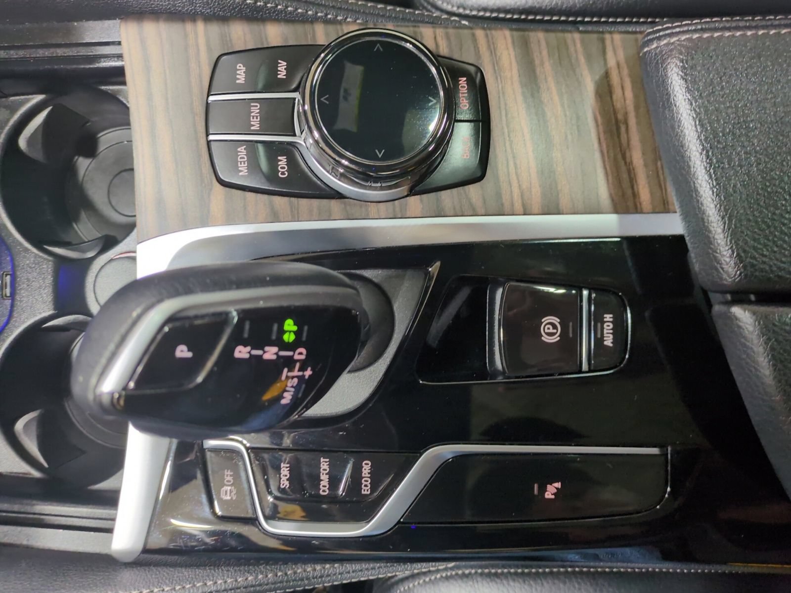 Used 2023 BMW 540i xDrive w/ Executive Package AWD/4WD image 24