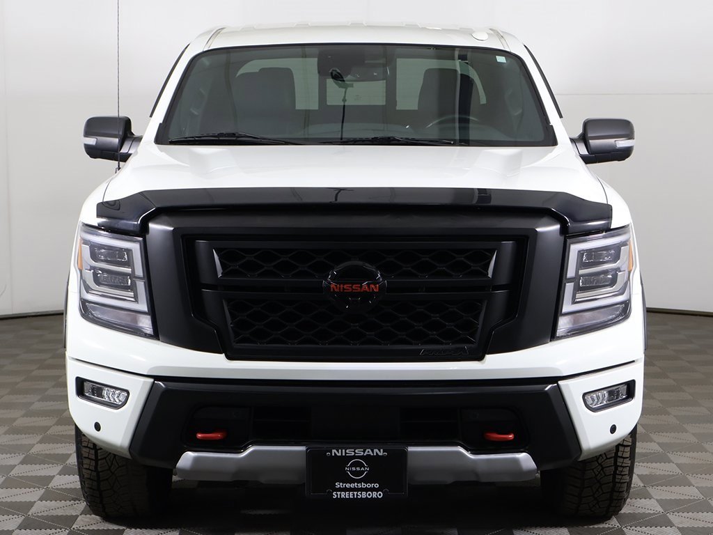 Used 2021 Nissan Titan PRO-4X w/ Pro-4x Convenience Package image 14