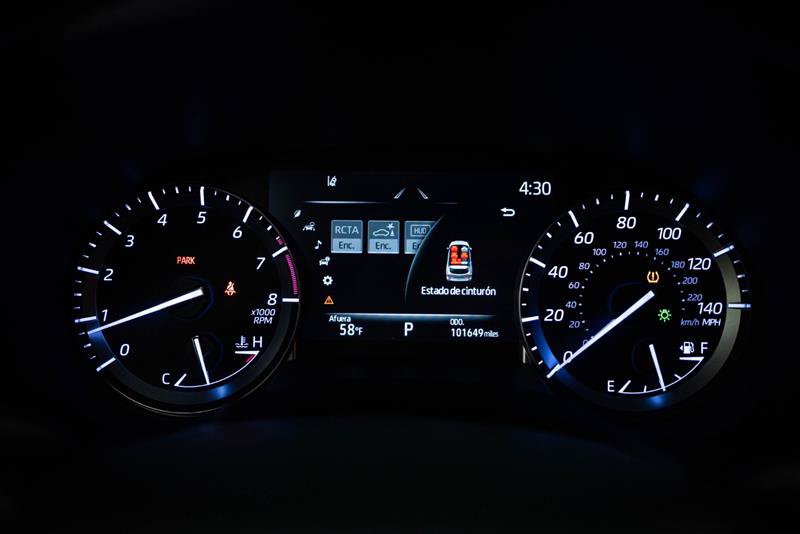Used 2022 Toyota Highlander Platinum FWD image 18