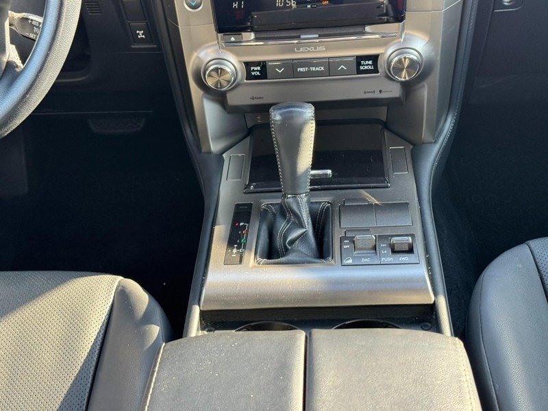 Used 2015 Lexus GX 460 image 14