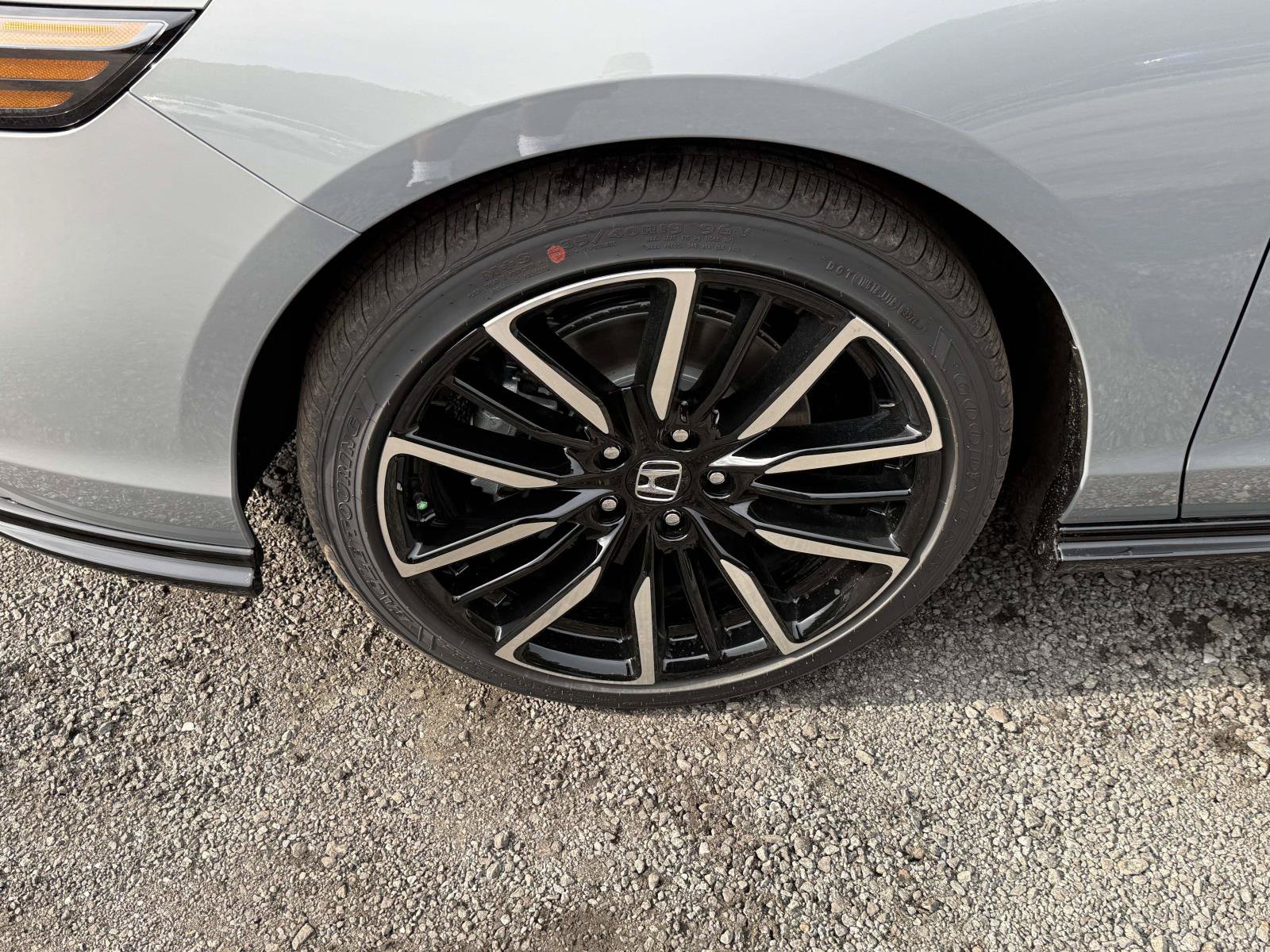 New 2026 Honda Accord Hybrid Touring image 7