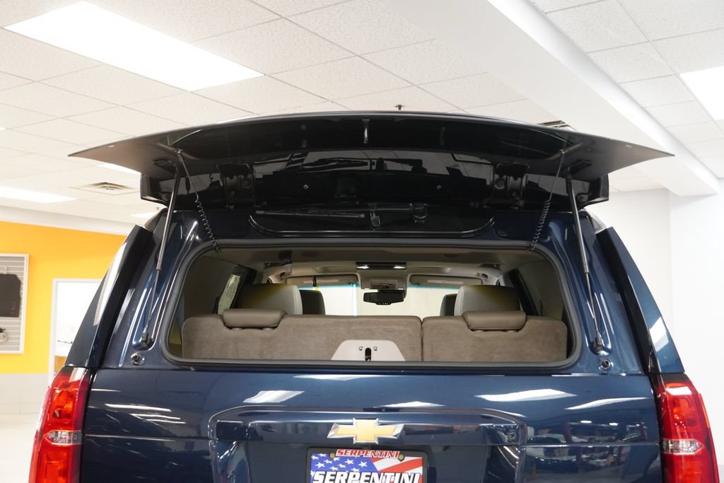 Used 2018 Chevrolet Tahoe LT AWD/4WD image 10