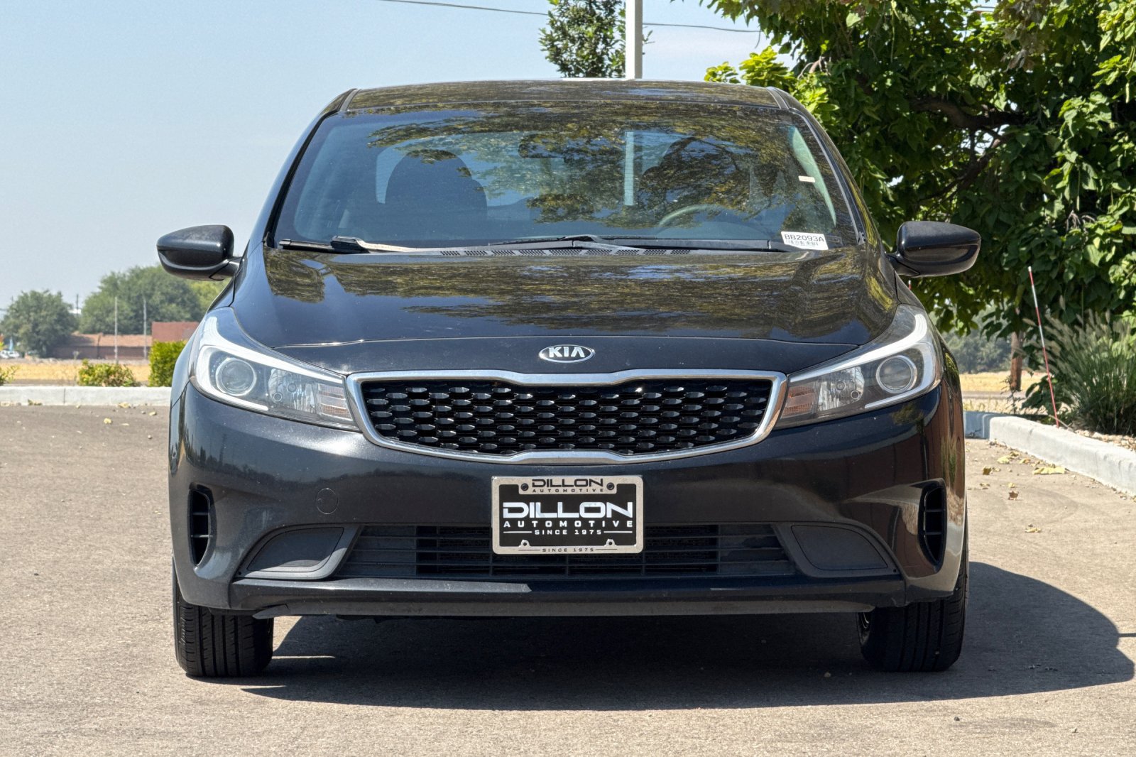Used 2017 Kia Forte LX FWD image 12