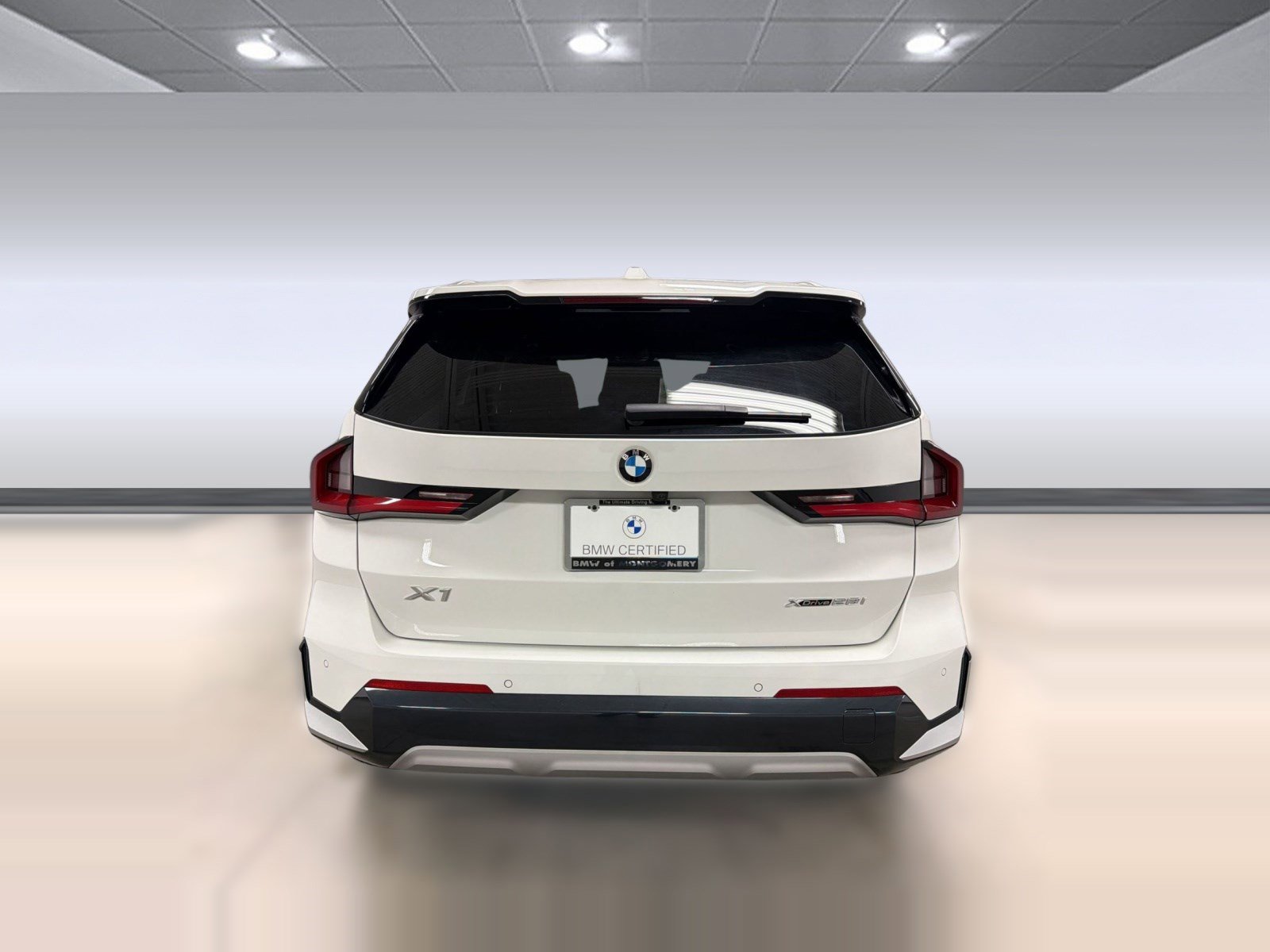 Certified 2023 BMW X1 xDrive28i w/ Convenience Package image 9