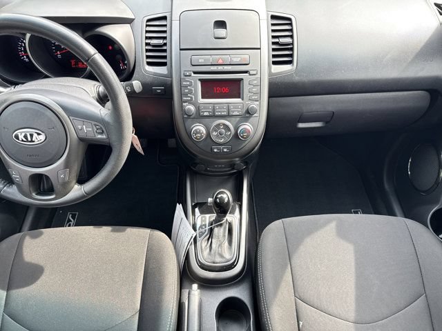 Used 2012 Kia Soul + FWD image 14