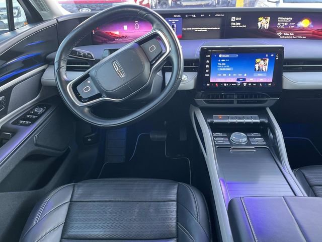 Used 2024 Lincoln Nautilus Reserve image 18