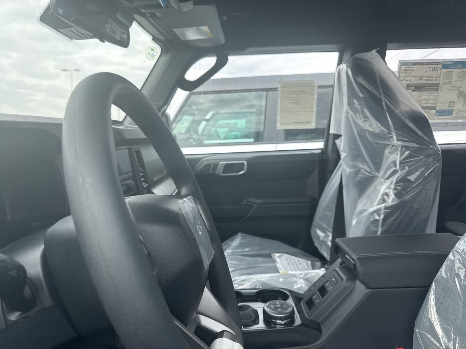 New 2026 Ford Bronco 4-Door AWD/4WD image 30