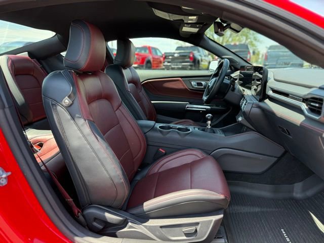 Used 2025 Ford Mustang GT Premium RWD image 21