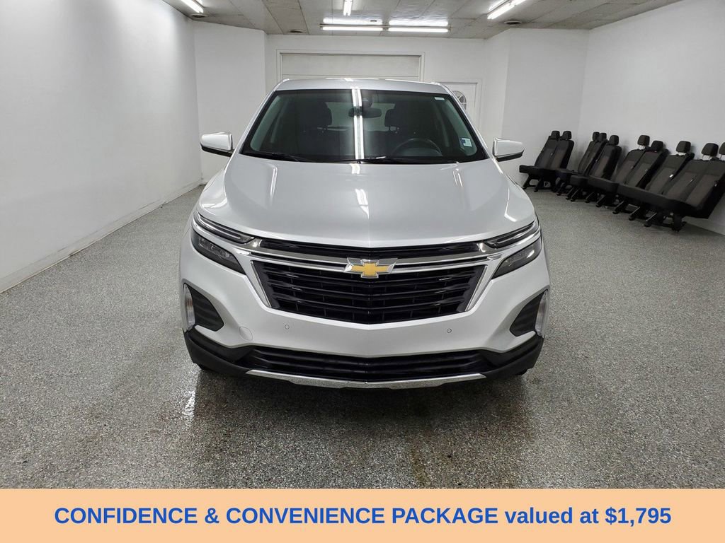 Used 2022 Chevrolet Equinox LT FWD image 2