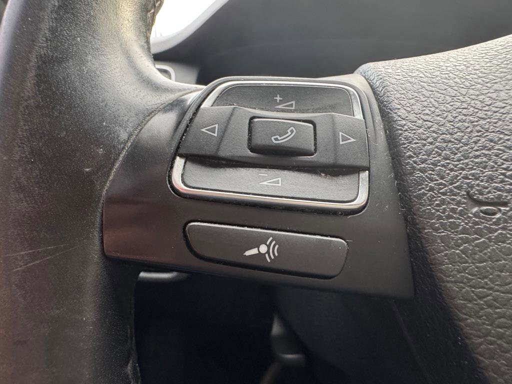 Used 2013 Volkswagen Jetta SE image 16