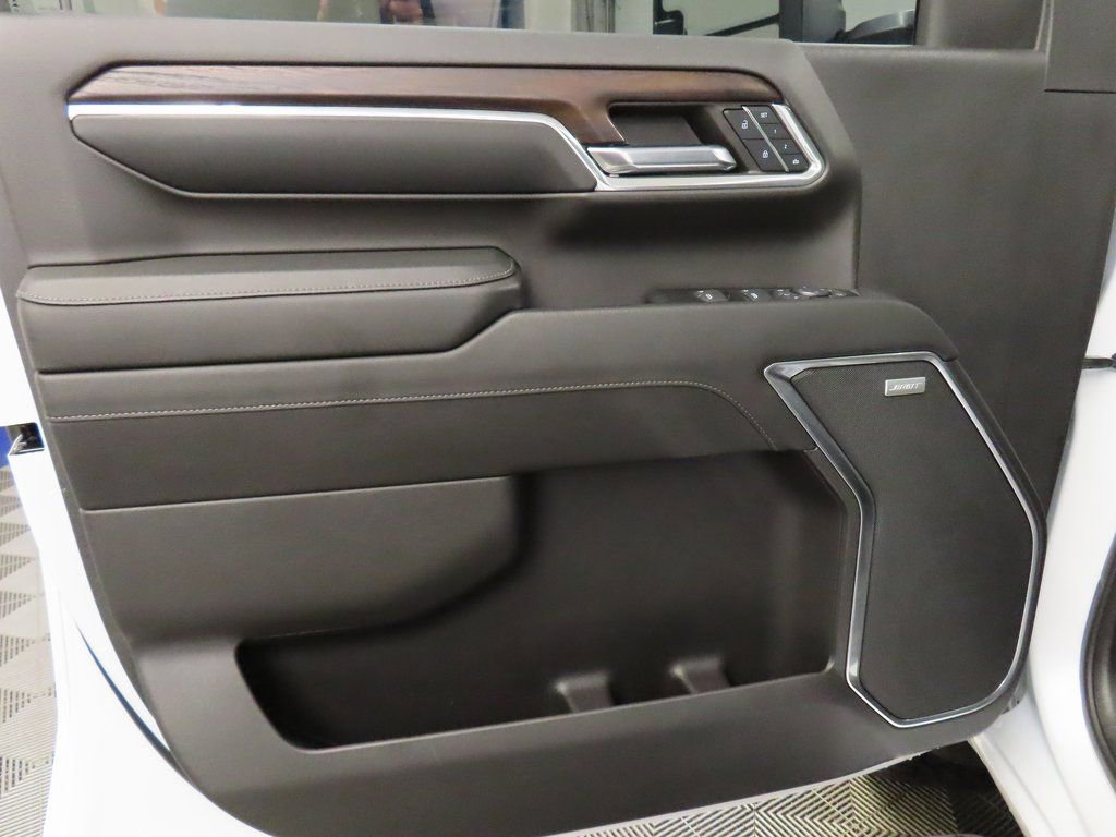 Used 2024 GMC Sierra 2500 SLT w/ SLT Premium Package image 76