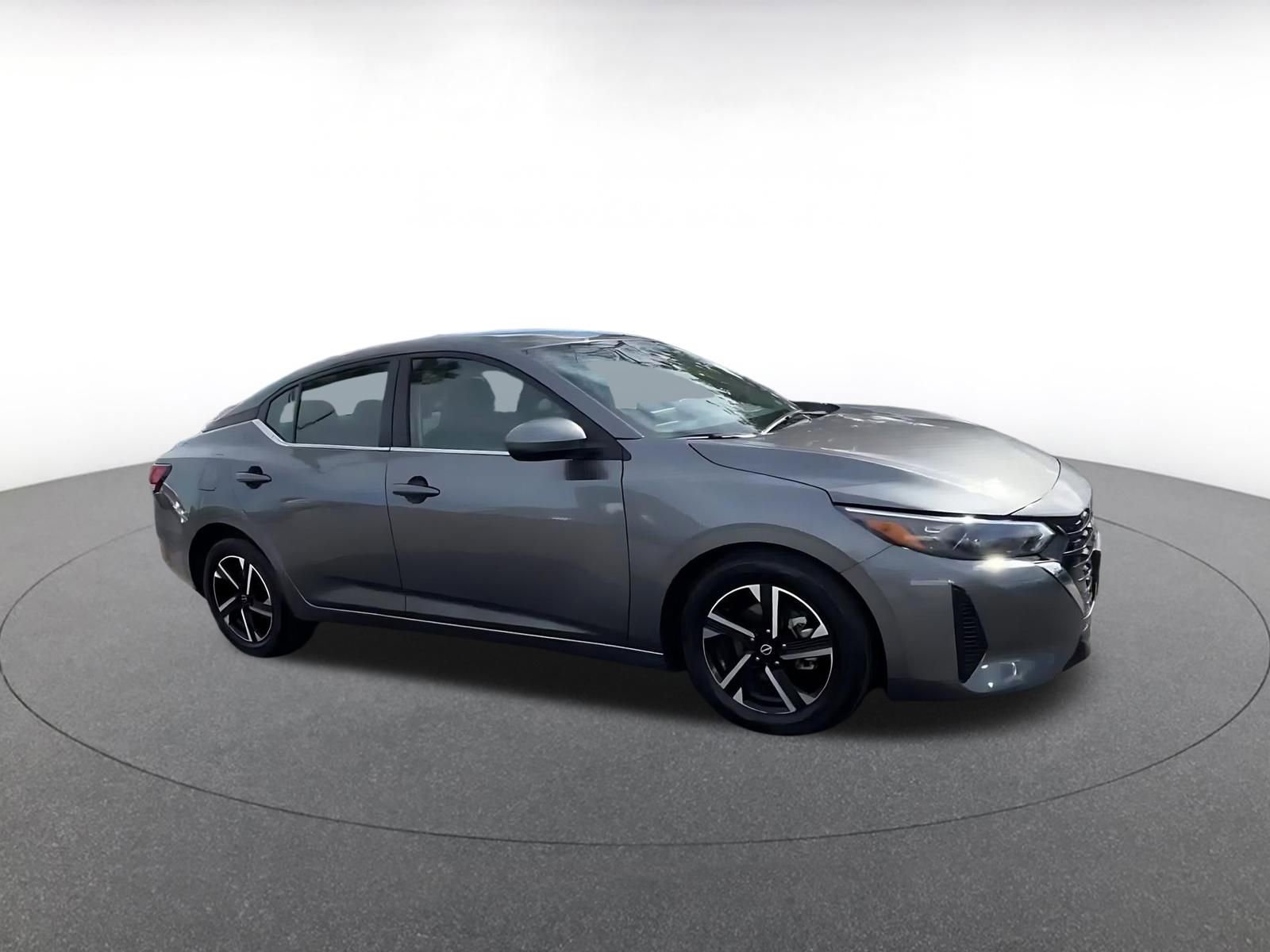 Used 2025 Nissan Sentra SV FWD video 2