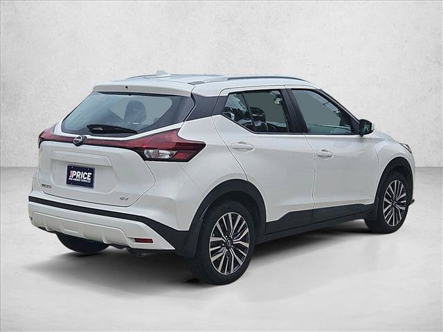 Used 2022 Nissan Kicks SV FWD image 5