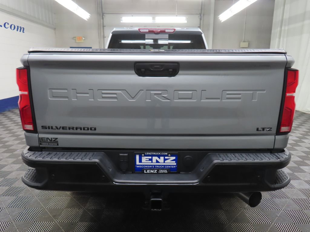 Used 2025 Chevrolet Silverado 2500 LTZ w/ LTZ Plus Package AWD/4WD image 44