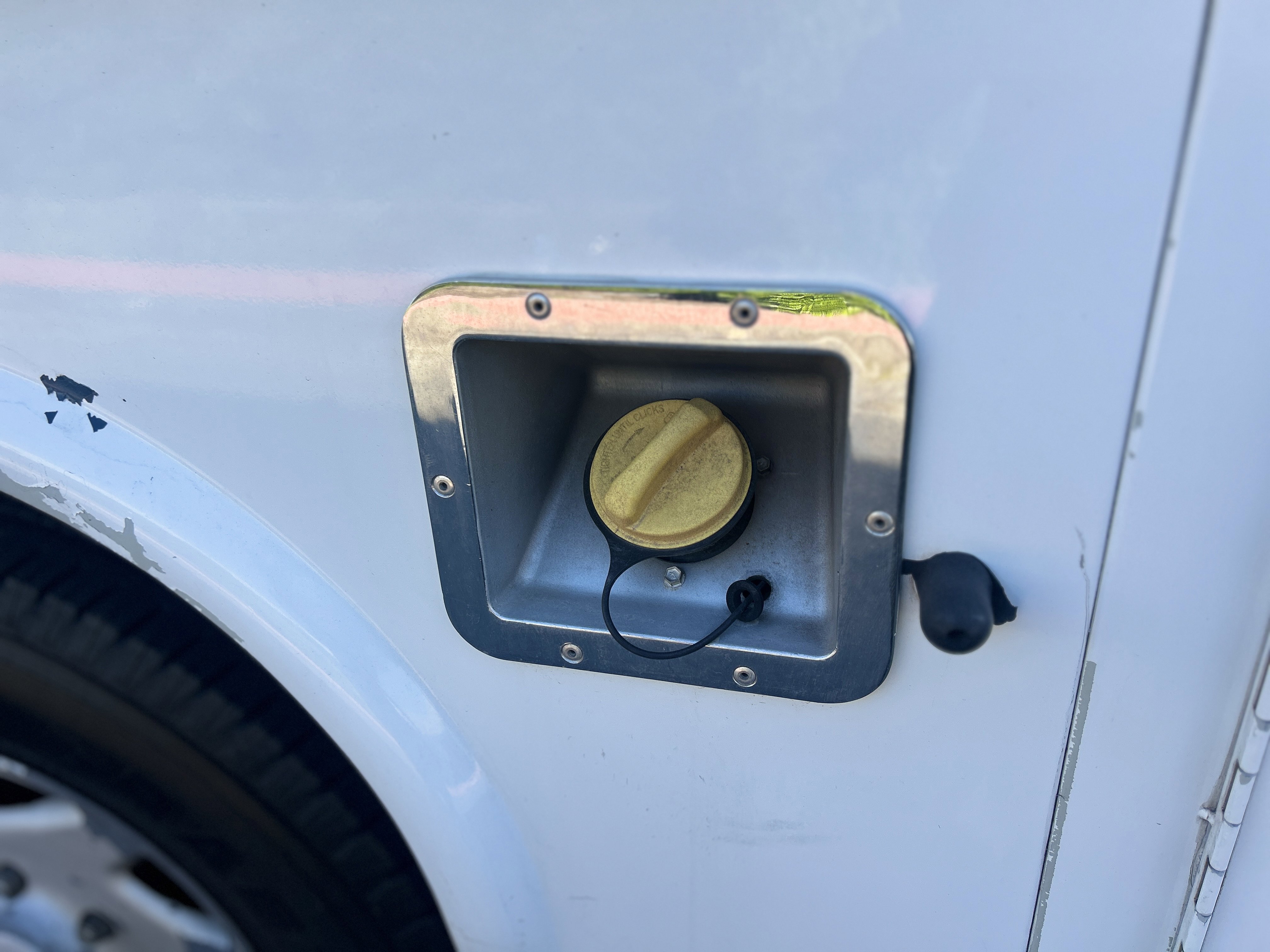 Used 2016 Ford E-350 and Econoline 350 Super Duty RWD image 21