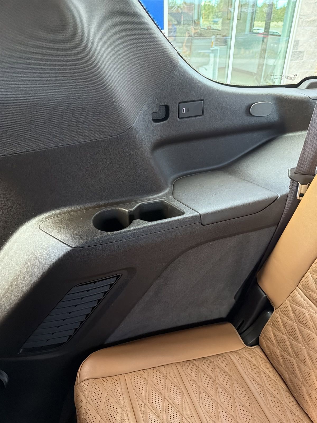 Used 2021 Cadillac Escalade Sport w/ Driver Assist Tech Package AWD/4WD image 33