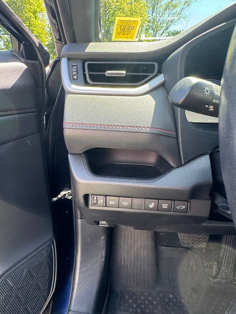 Used 2023 Toyota RAV4 XSE w/ Weather Package AWD/4WD image 22