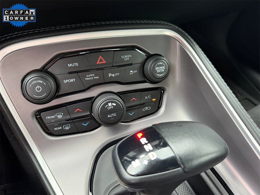 Used 2022 Dodge Challenger R/T w/ Plus Package image 17