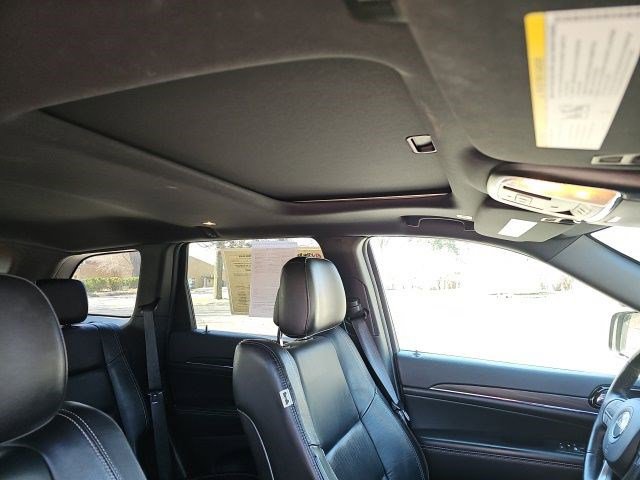 Used 2021 Jeep Grand Cherokee Limited w/ Quick Order Package 28K 80th AWD/4WD image 13