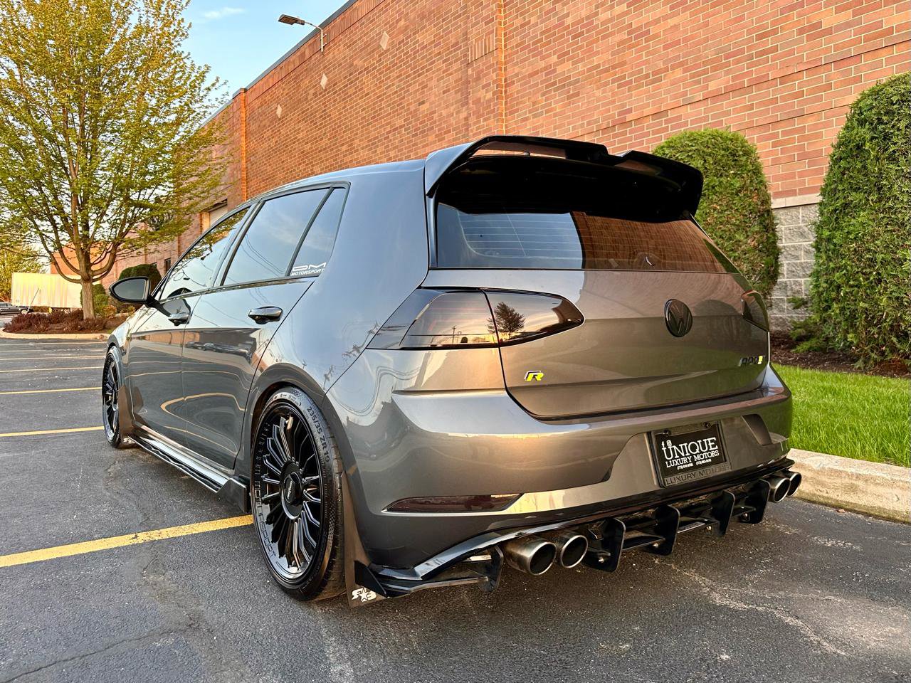 Used 2019 Volkswagen Golf R 4-Door AWD/4WD image 12