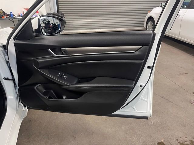 Used 2020 Honda Accord LX image 12