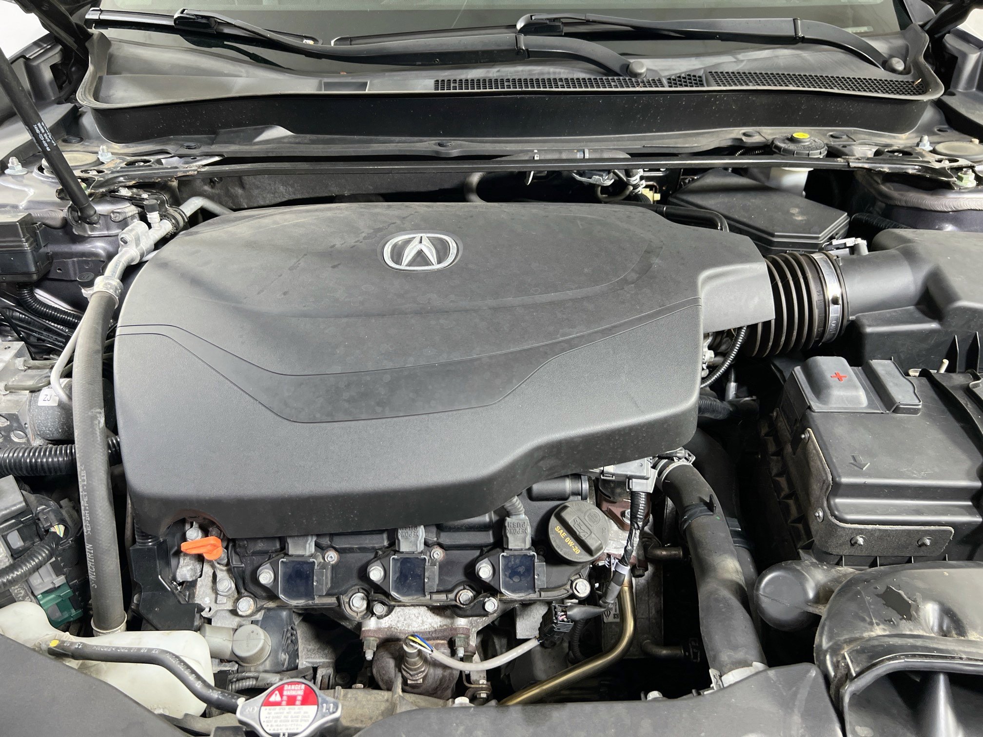 Used 2018 Acura TLX V6 SH-AWD image 29