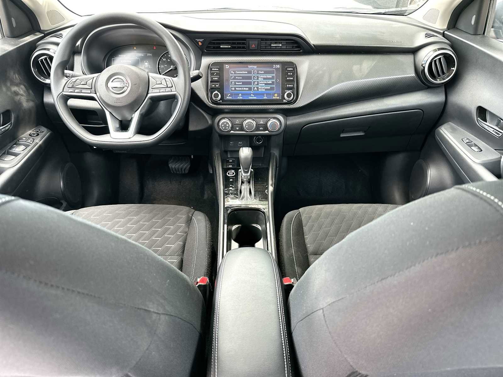 Used 2024 Nissan Kicks SV FWD image 25