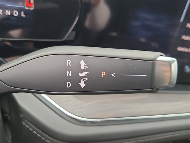 New 2026 Chevrolet Suburban LT image 35