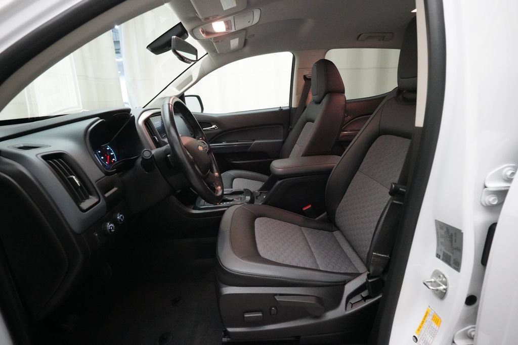 Used 2021 Chevrolet Colorado Z71 AWD/4WD image 7