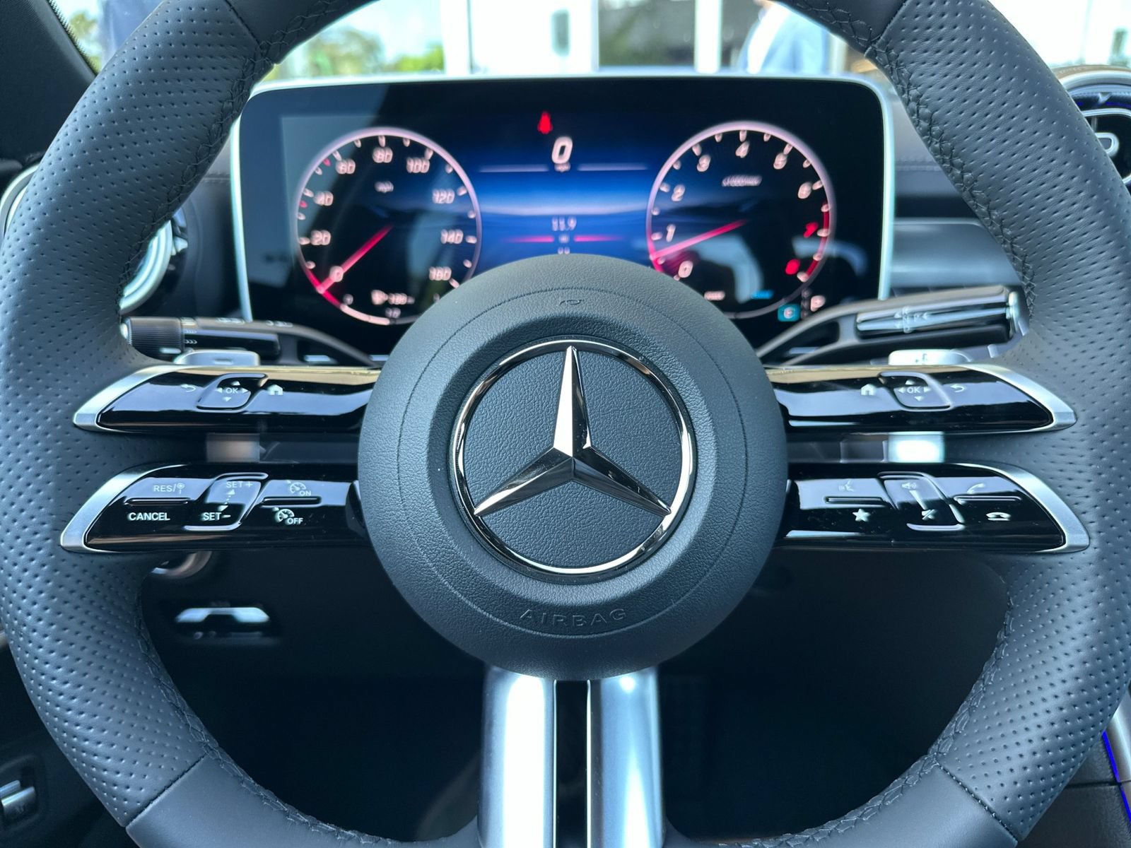 Used 2025 Mercedes-Benz C 300 4MATIC Sedan image 26