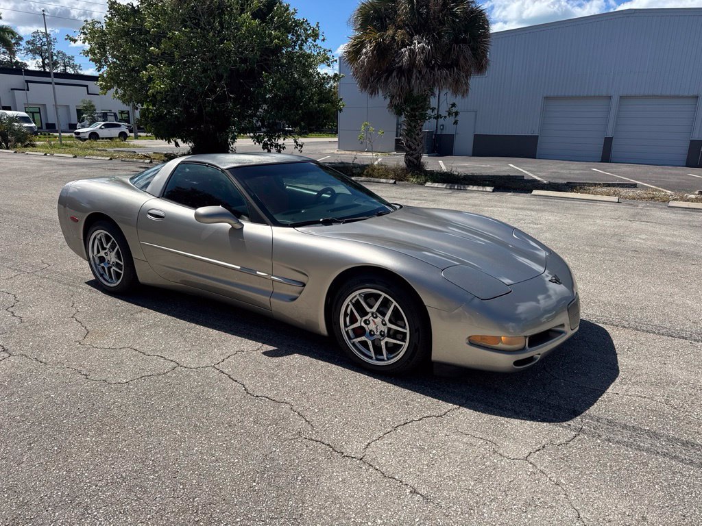 Used 2000 Chevrolet Corvette Coupe w/ Memory Pkg