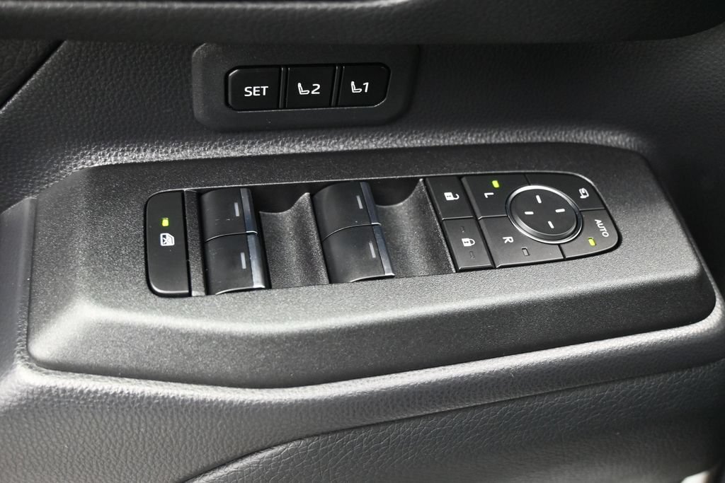 Used 2024 Toyota Land Cruiser w/ Premium Package AWD/4WD image 4