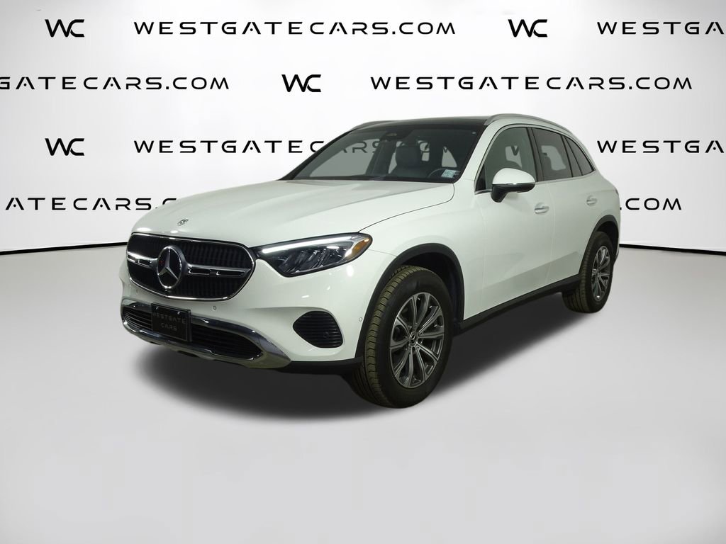 Used 2024 Mercedes-Benz GLC 300 image 1