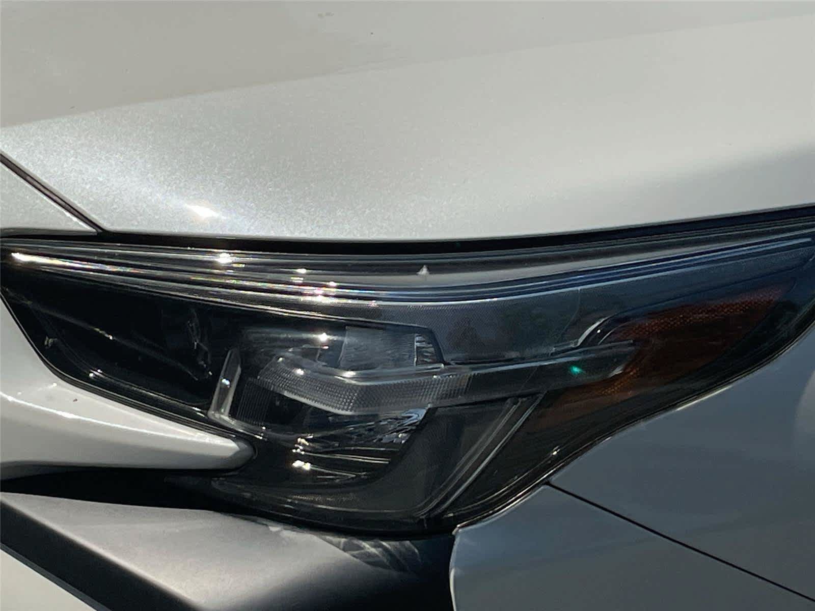 Used 2024 Subaru Outback Limited AWD/4WD image 9