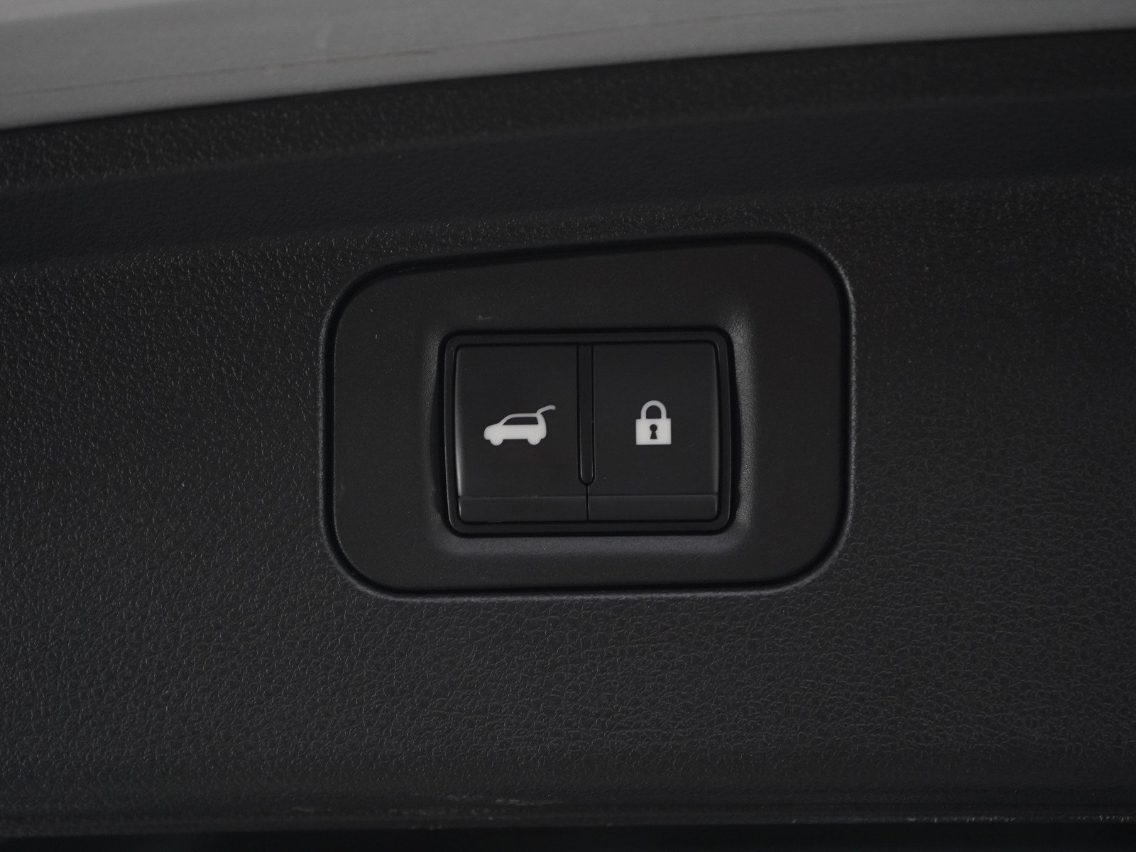 Certified 2025 Nissan Armada SL AWD/4WD image 19