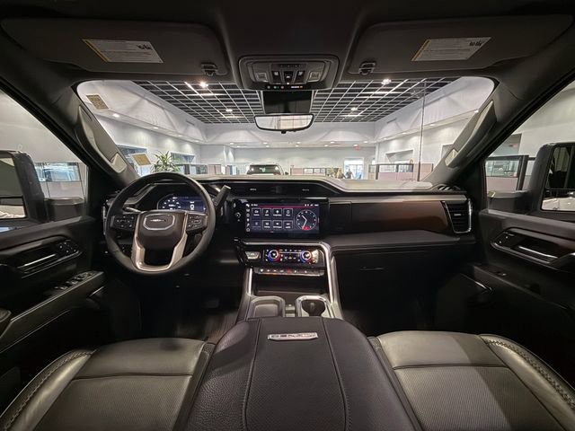 Used 2024 GMC Sierra 2500 Denali w/ Denali Reserve Package image 16