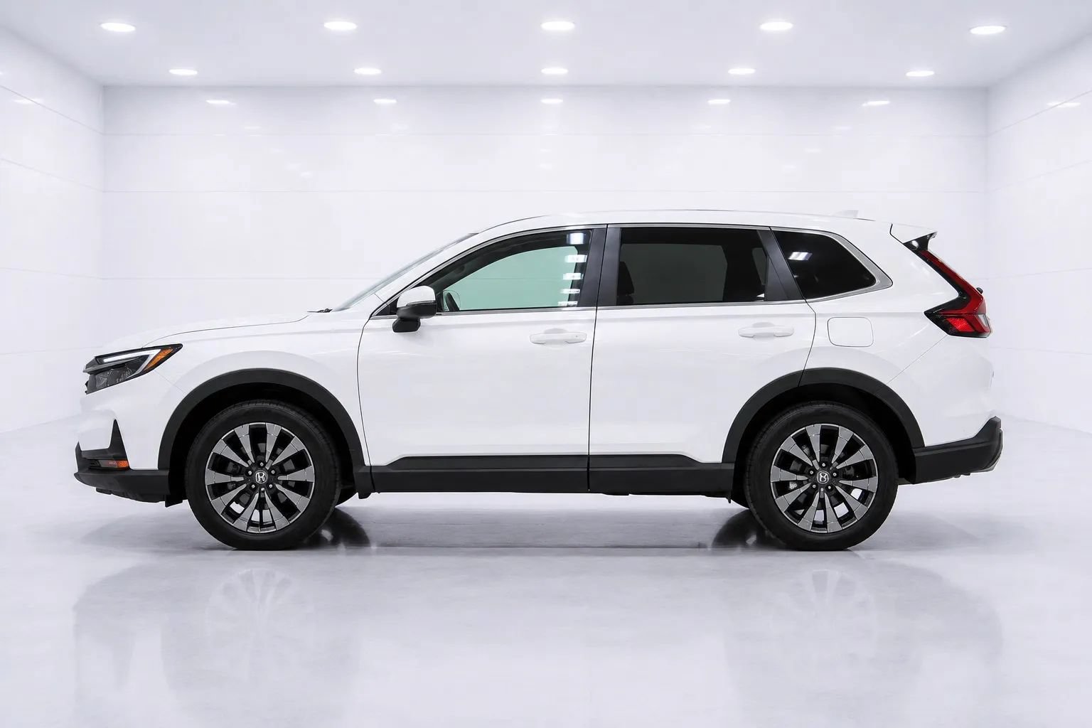 Used 2023 Honda Passport EX-L image 2