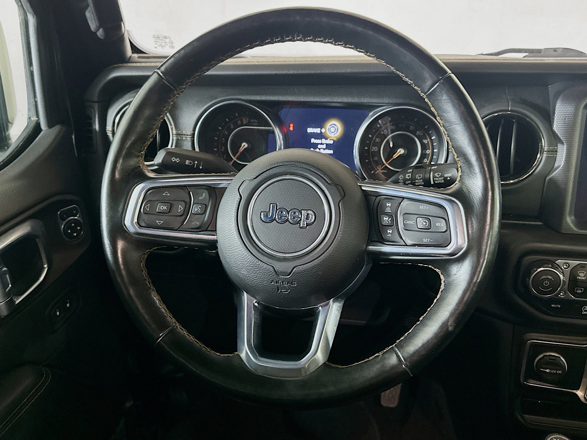 Used 2021 Jeep Wrangler Unlimited Sahara AWD/4WD image 18