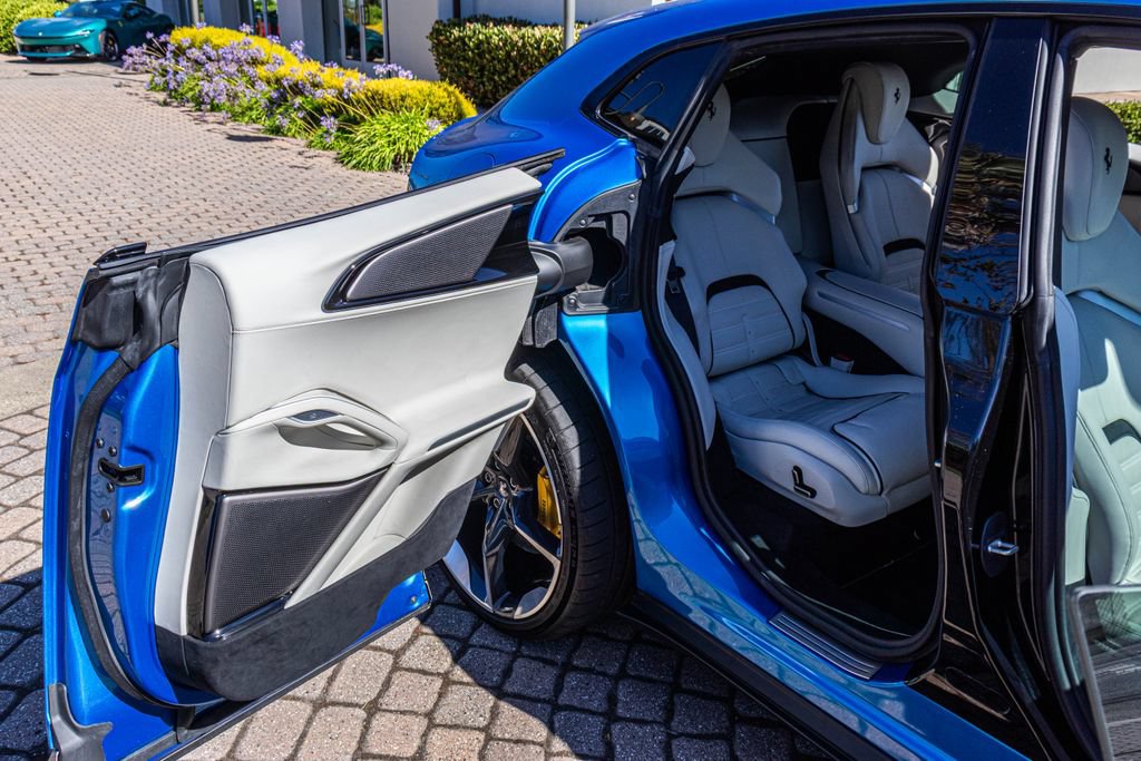 Certified 2024 Ferrari Purosangue AWD/4WD image 61
