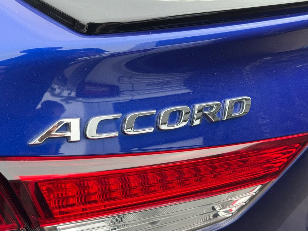 Used 2022 Honda Accord Sport image 9