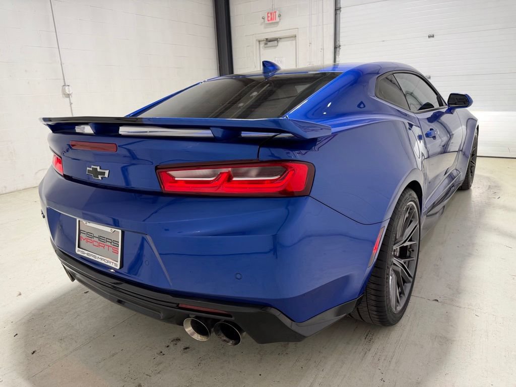 Used 2017 Chevrolet Camaro ZL1 RWD image 10