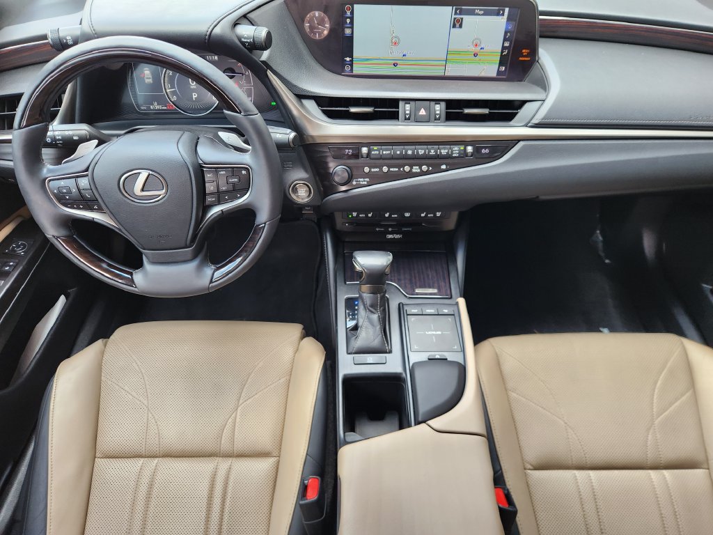 Used 2019 Lexus ES 350 Ultra Luxury w/ Accessory Package 2 FWD image 26