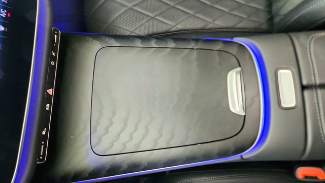 Used 2024 Mercedes-Benz E 450 4MATIC Sedan w/ Airmatic Package image 55