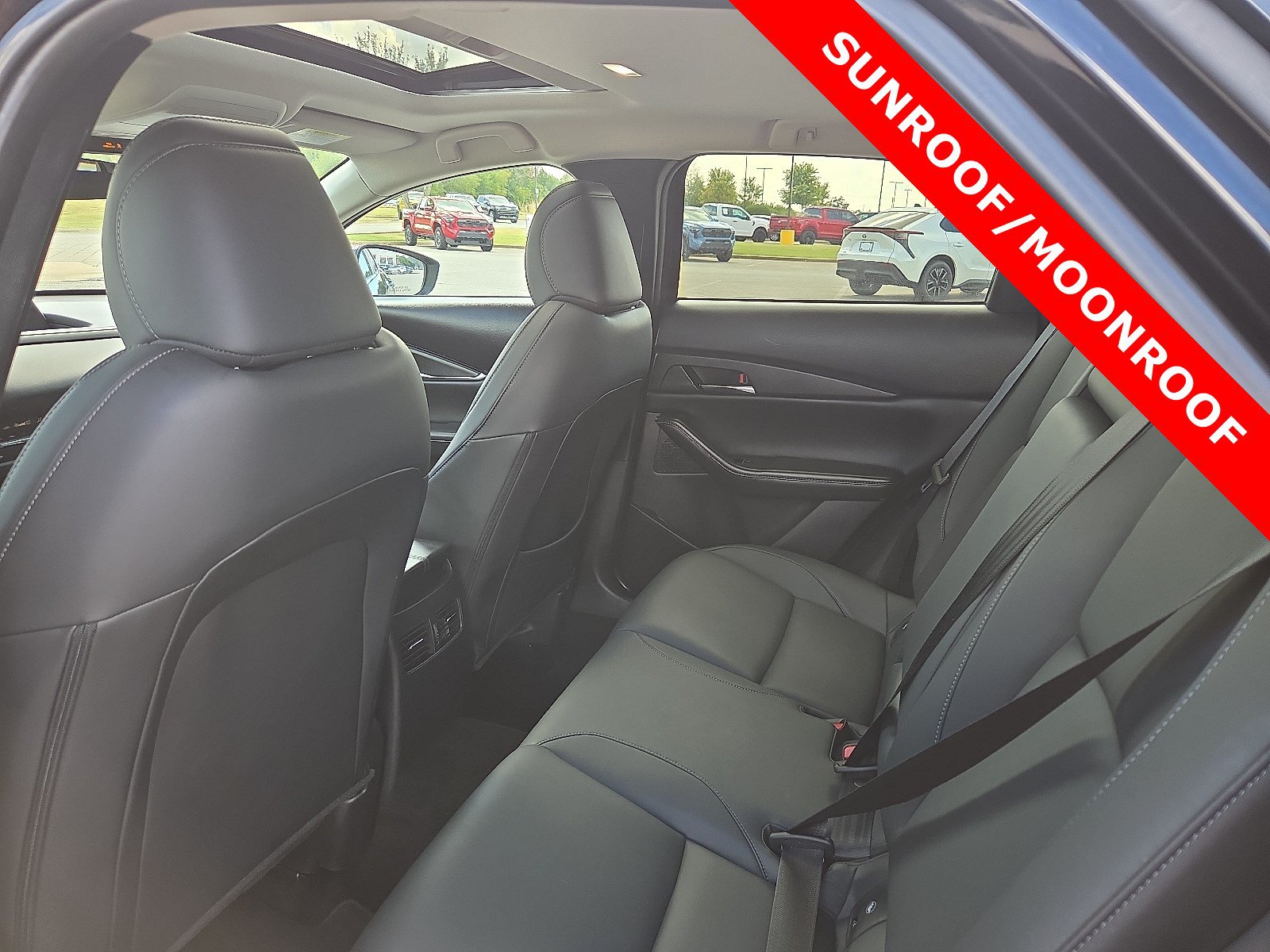Used 2025 MAZDA CX-30 AWD 2.5 S w/ Preferred Package image 10