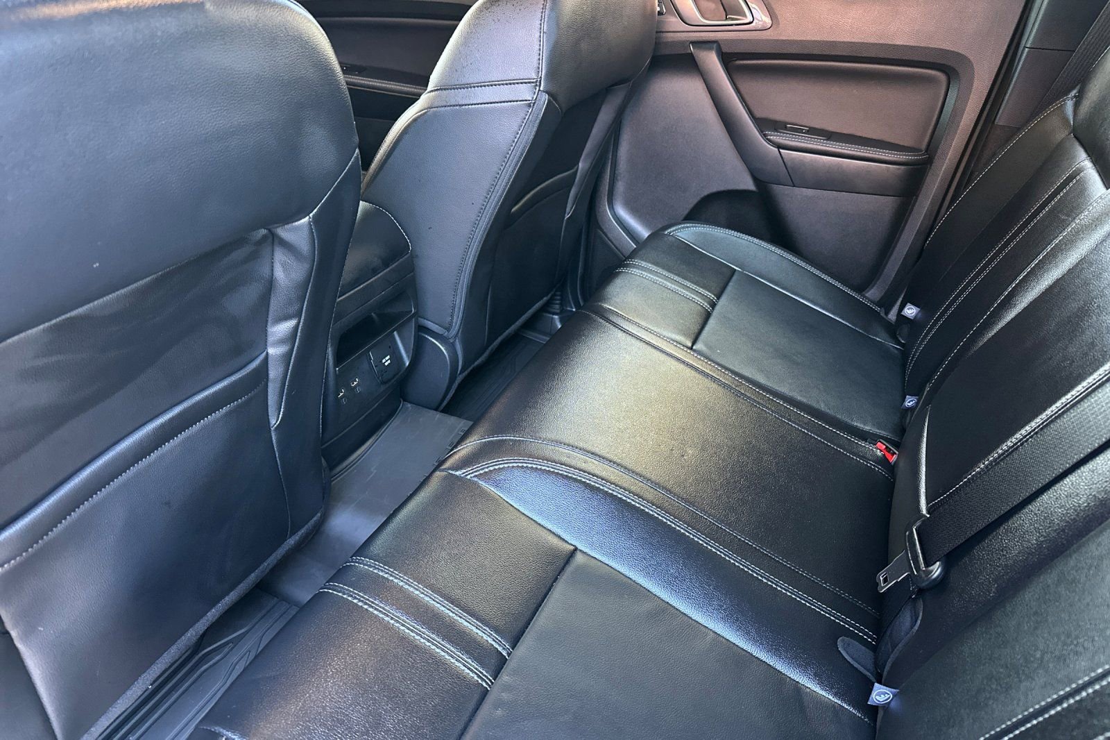 Used 2023 Ford Ranger Lariat w/ Equipment Group 501A High image 16