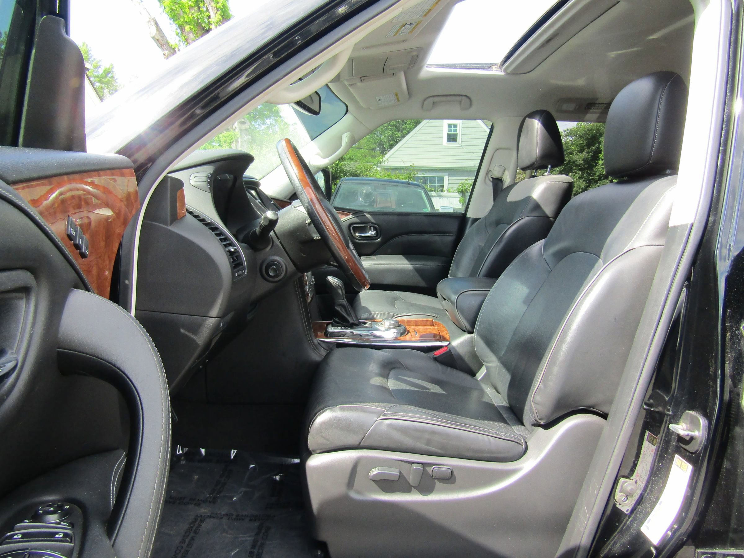 Used 2019 INFINITI QX80 Luxe image 9