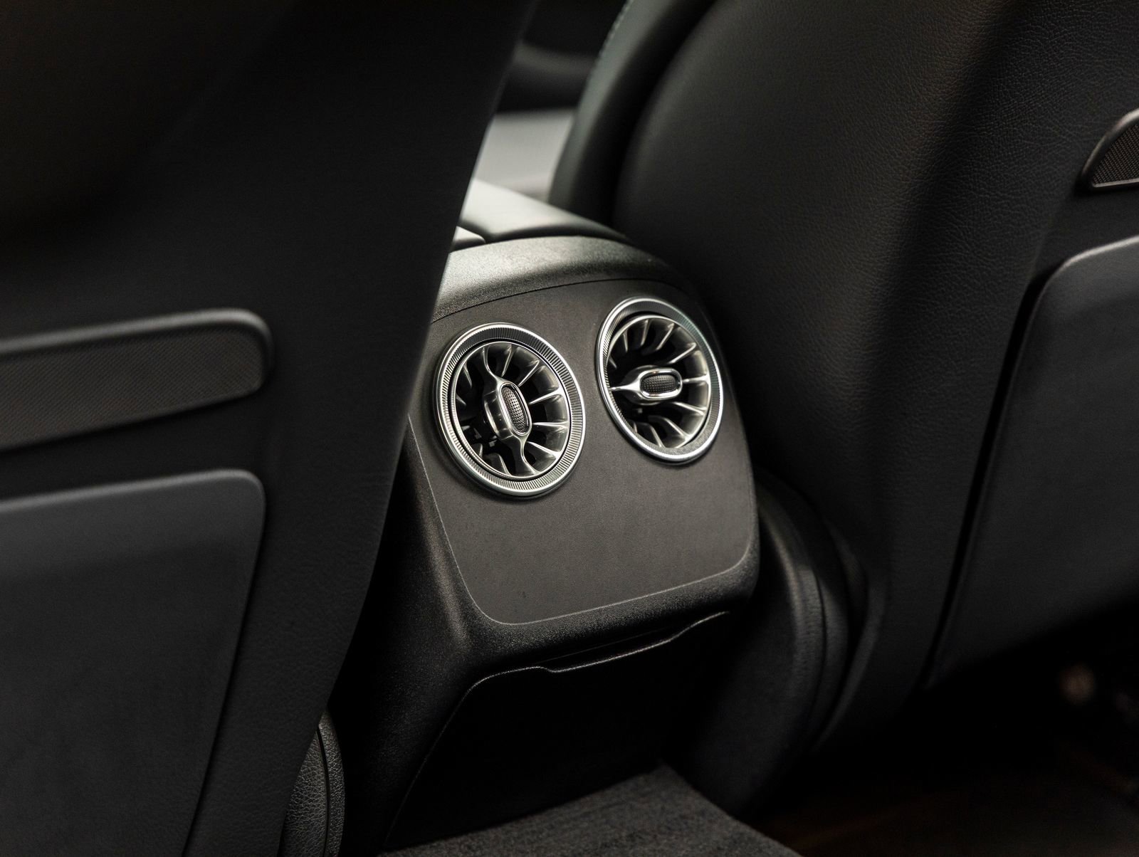 Used 2023 Mercedes-Benz AMG GT 63 image 39