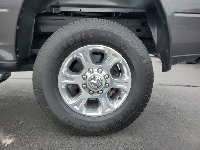 Used 2026 RAM 2500 Big Horn AWD/4WD image 9