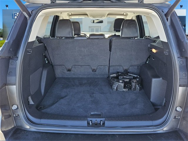 Used 2019 Ford Escape Titanium w/ U9j03 - Titanium Tow Package image 7