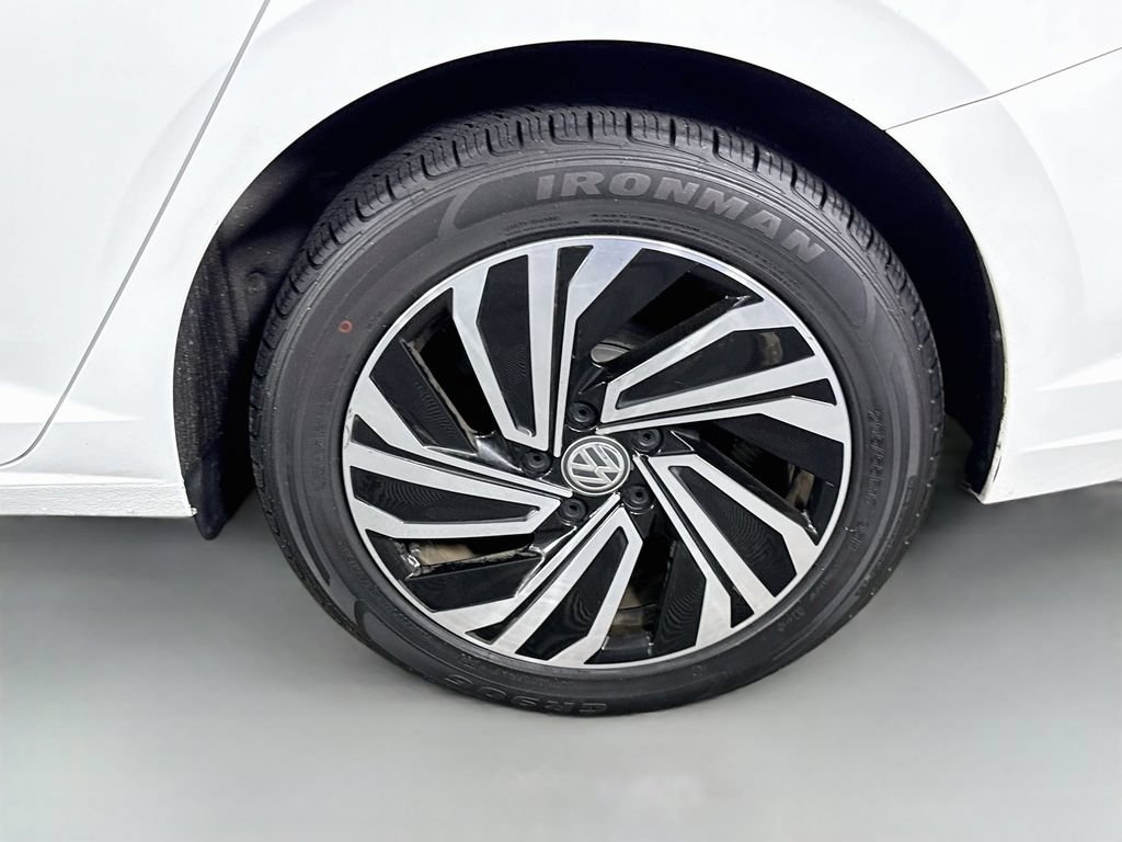 Used 2020 Volkswagen Jetta SEL Premium FWD image 32